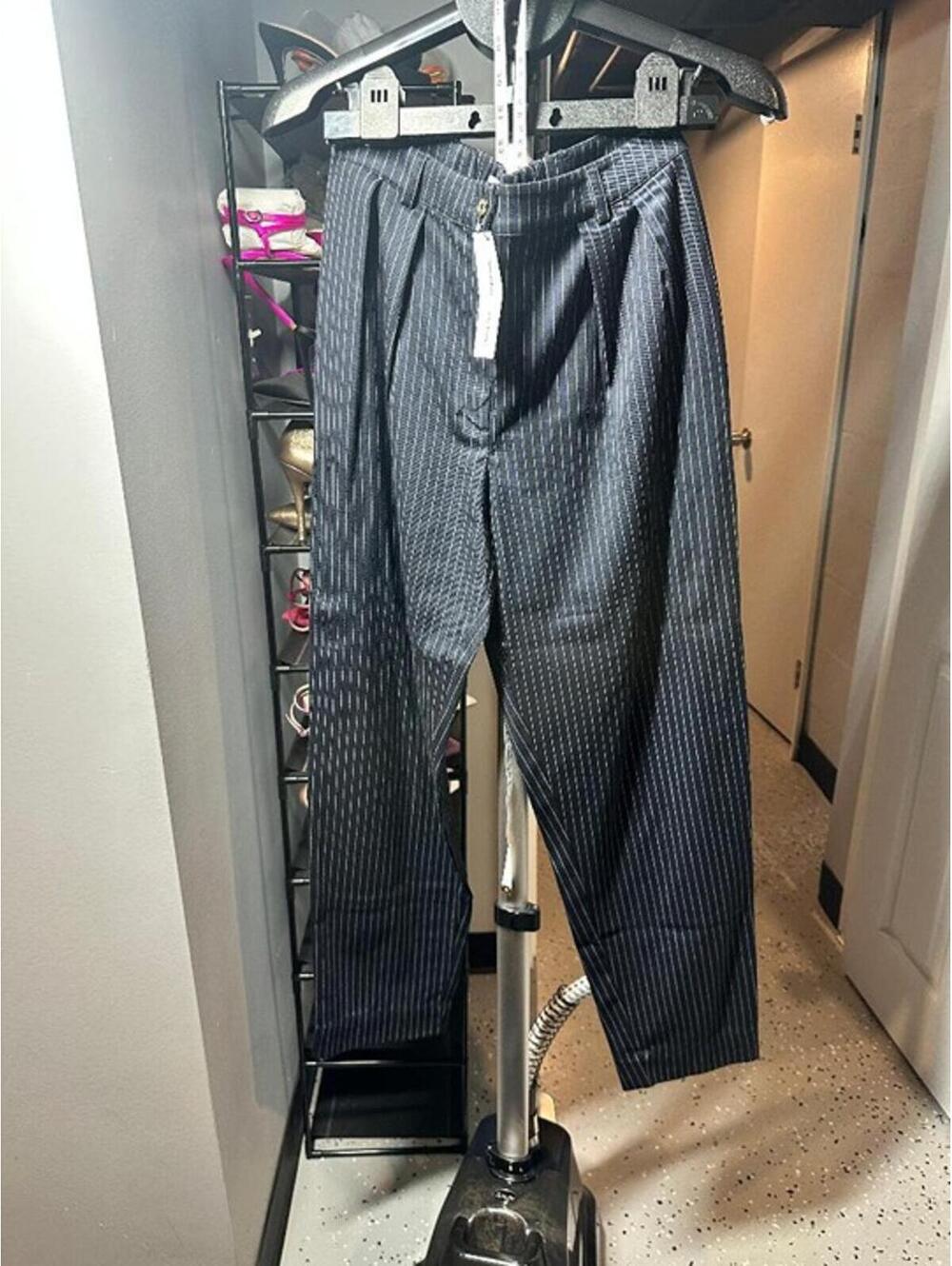 signedblake x The Drop Sky Captain Pinstripe Pleated Pants Small NWT - Picture 4 of 4